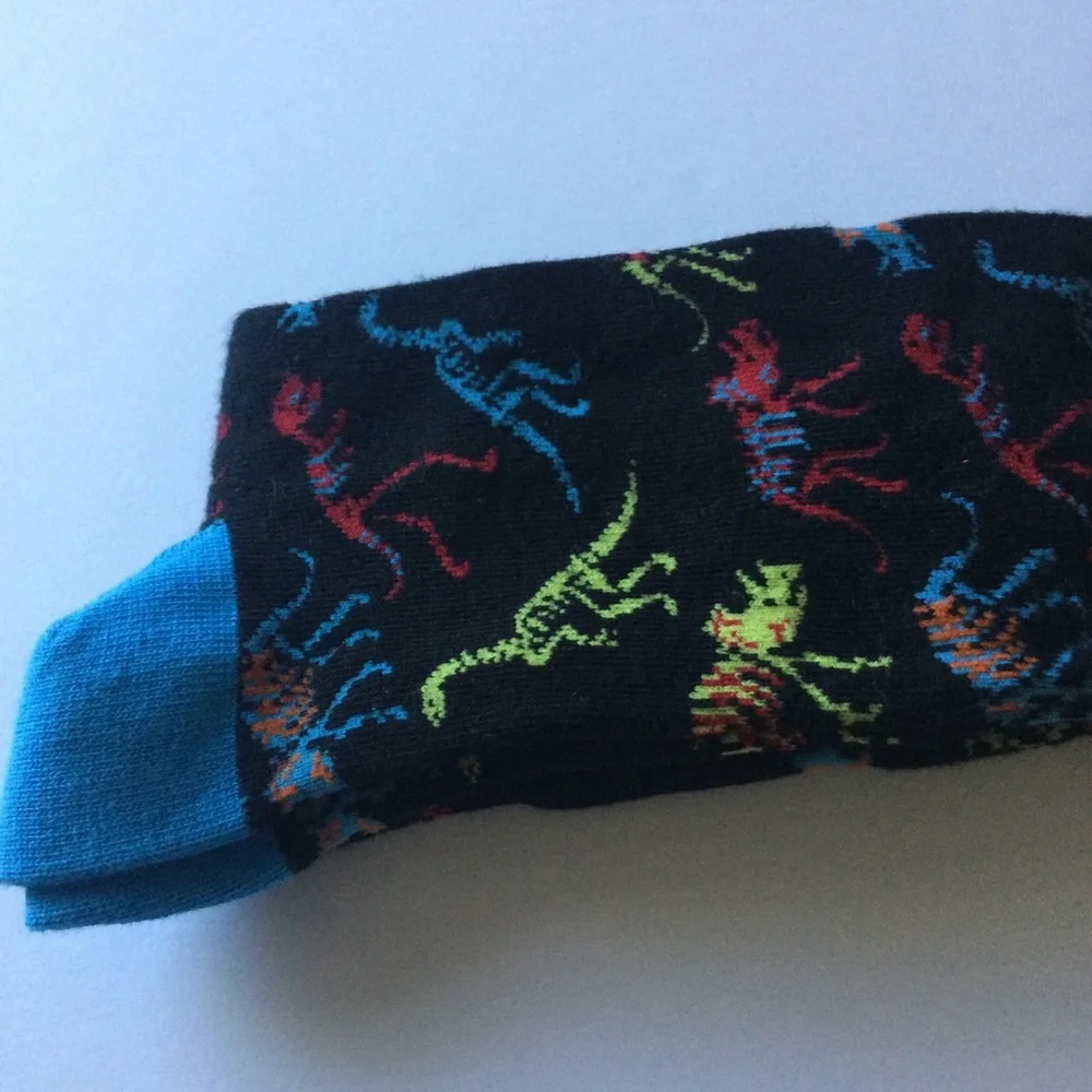UNSIMPLY STITCHED MENS COMBD COTTON SOCKS NEON DINOSAUR NAVY BLUE MULTI OS NWT